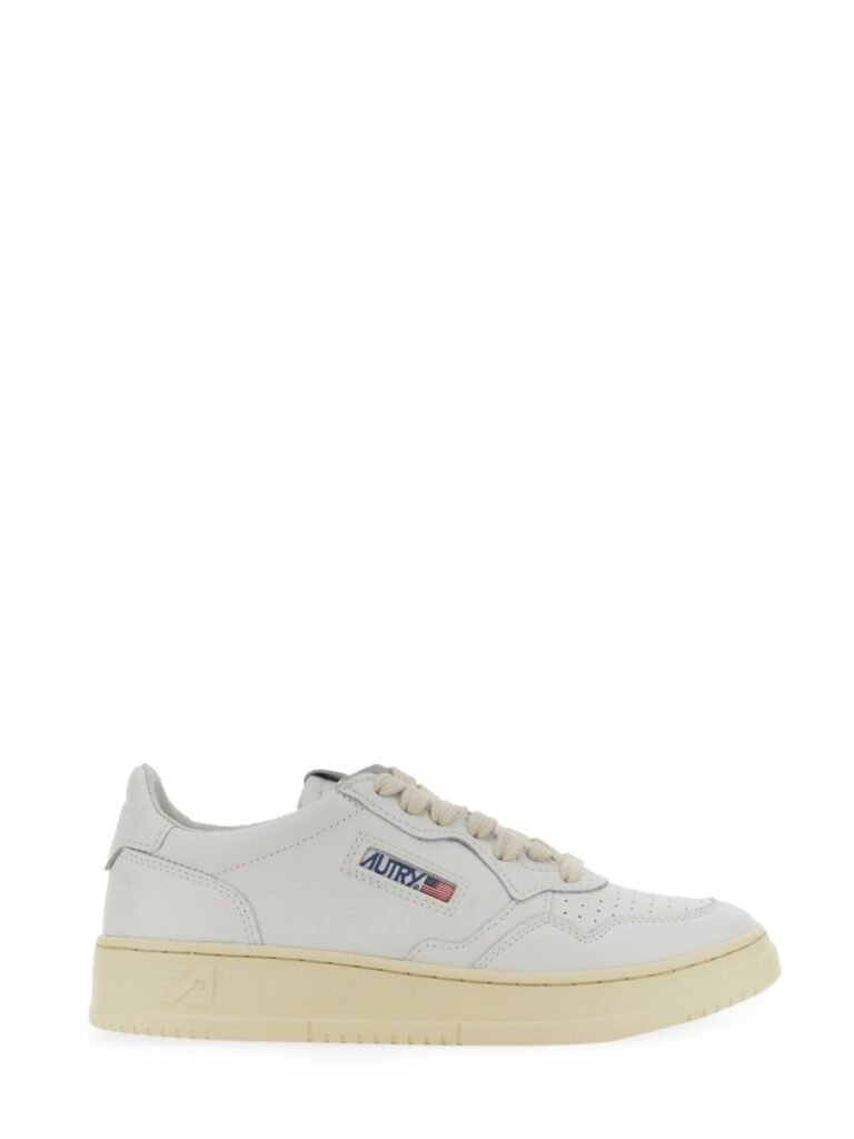 SNEAKER "MEDALIST LOW"