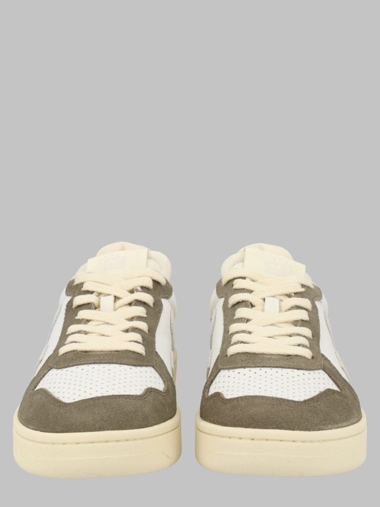 SNEAKER "V-82"