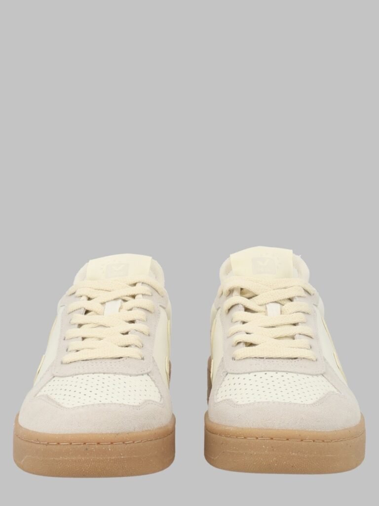 SNEAKER "V-82"