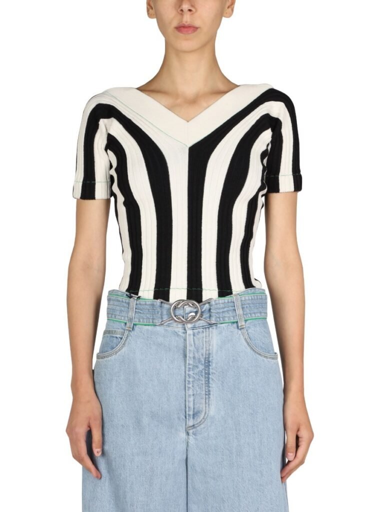 STRIPED PATTERN TOP