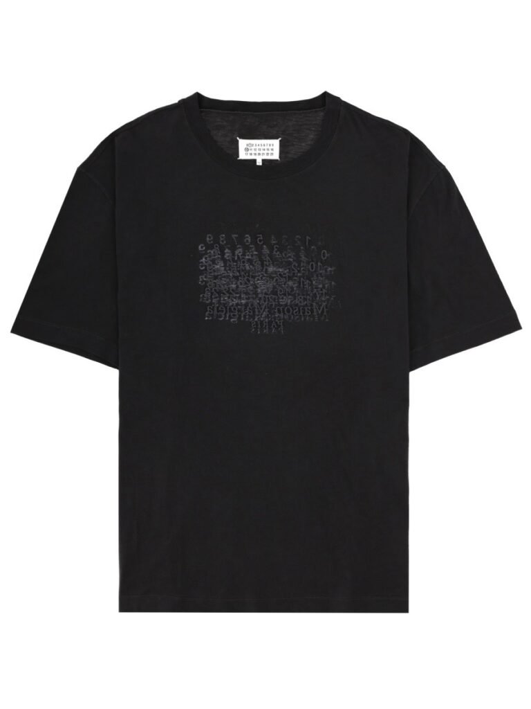 T-SHIRT CON STAMPA