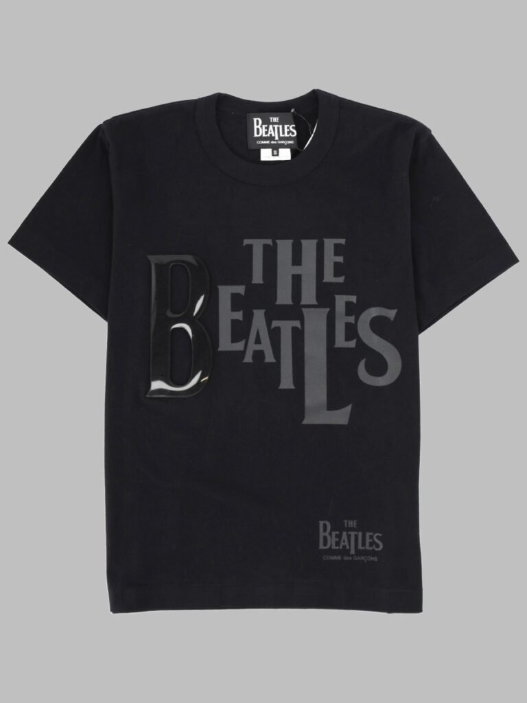 T-SHIRT CON STAMPA
