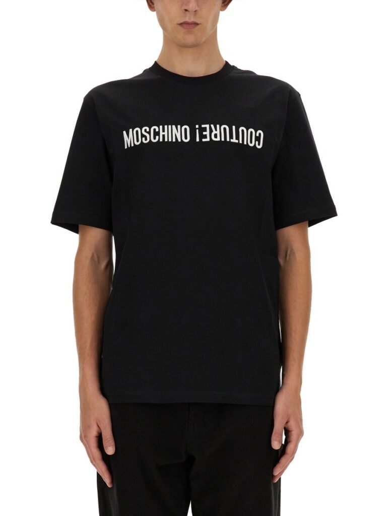 T-SHIRT WITH LOGO