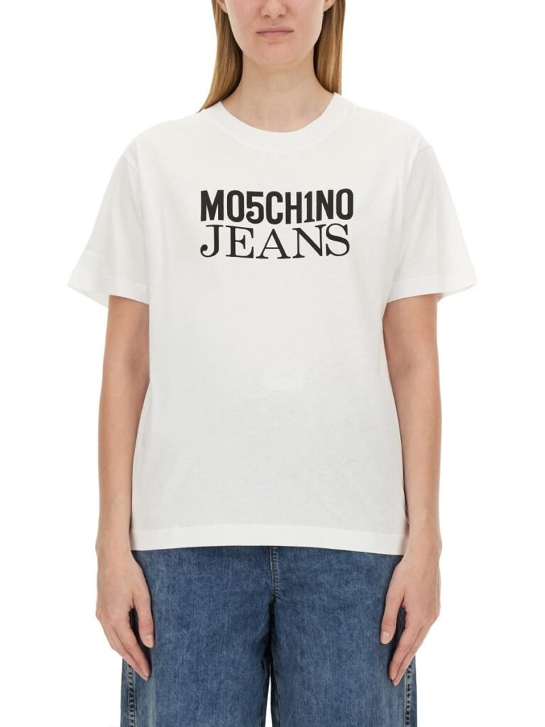 T-SHIRT WITH LOGO