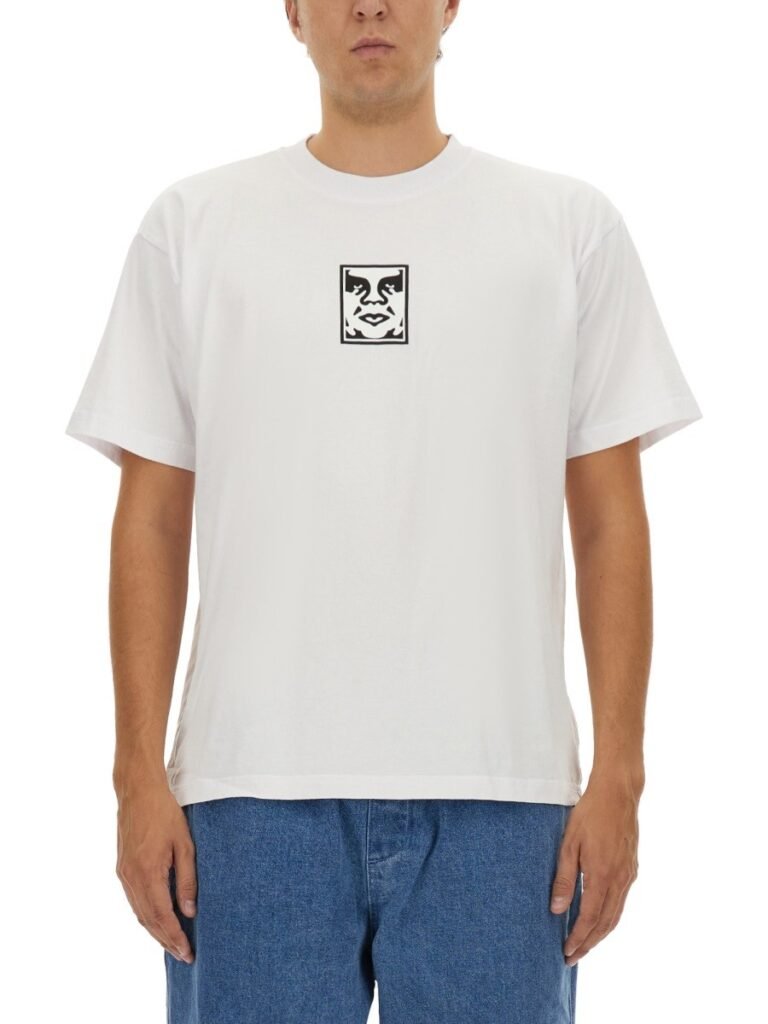 T-SHIRT WITH LOGO