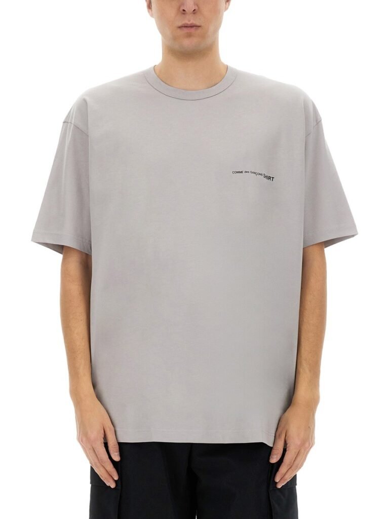T-SHIRT WITH LOGO