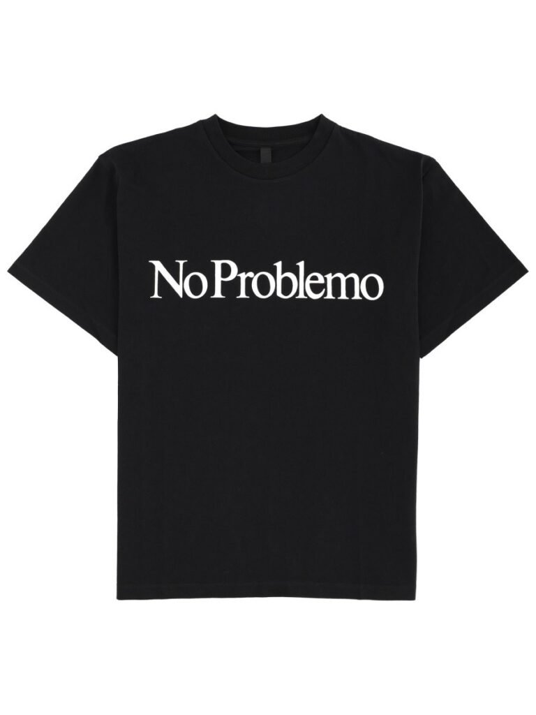 T-SHIRT WITH LOGO