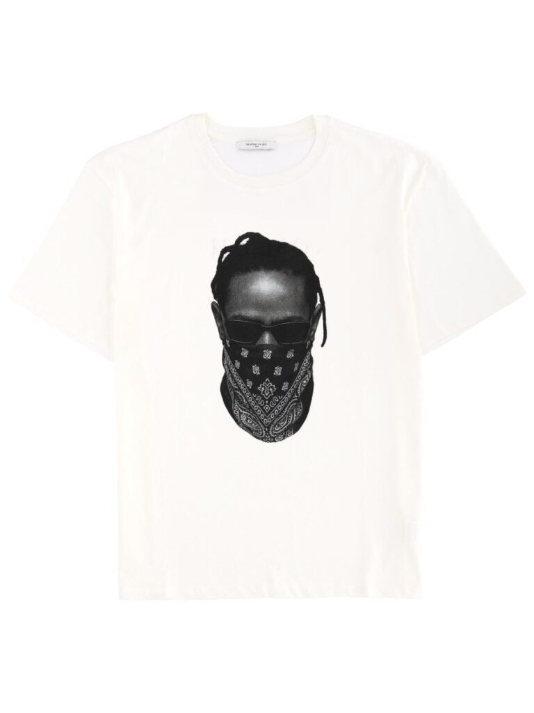 T-SHIRT WITH PRINT