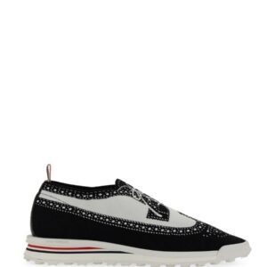 TECH RUNNER SNEAKER