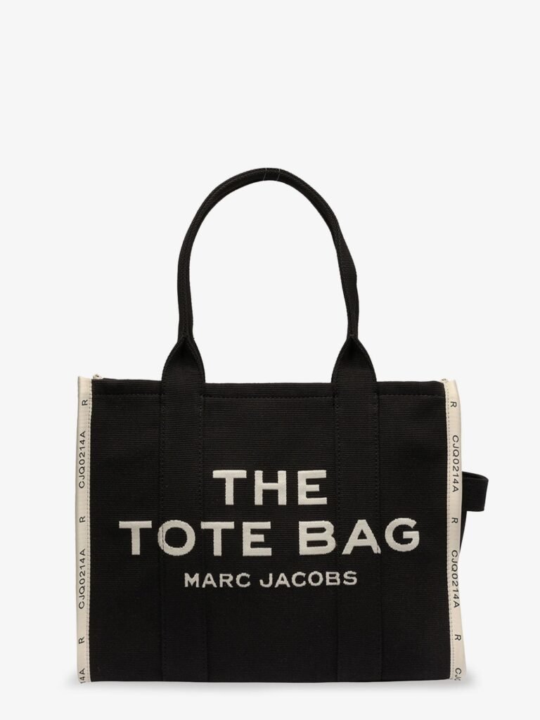 Traveler Tote canvas shopping bag with logo on the front