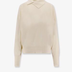 Turleneck wool sweater