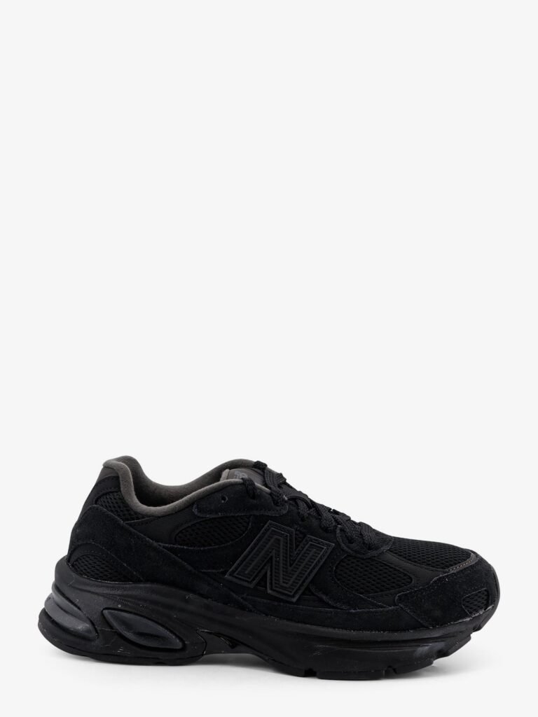 U2010 sneakers in mesh and suede with iconic side logo
