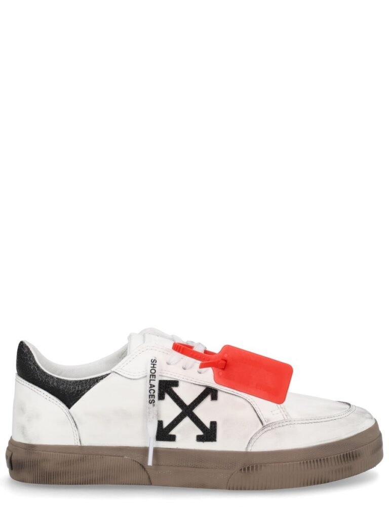 "VULCANIZED" SNEAKER