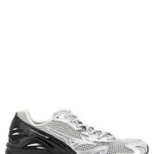'Wave Rider 10' sneakers
