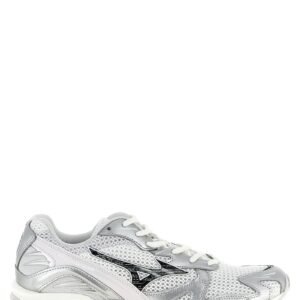'Wave Rider 10' sneakers