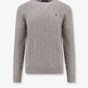 Wool an cashmere cable knit sweater