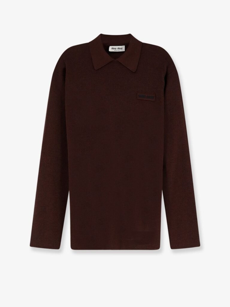 Wool polo shirt with embroidered logo on the front
