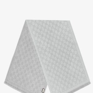 Wool scarf