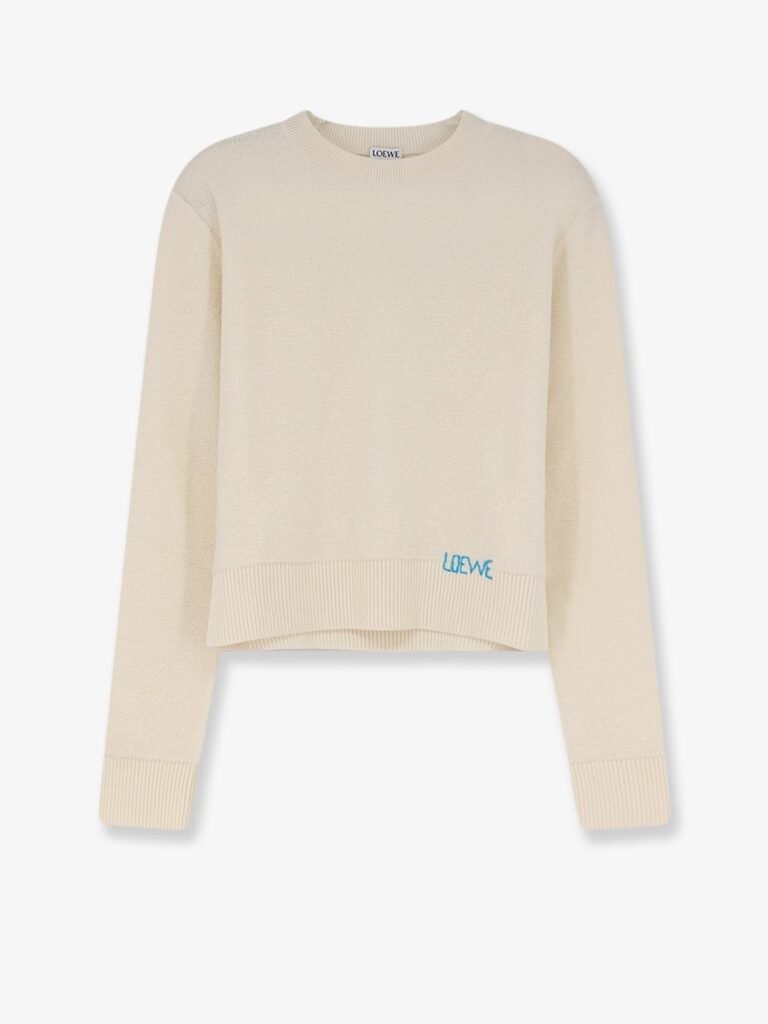 Wool sweater with contrasting embroidered logo on the bottom