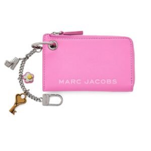 ZIPPERED WALLET WITH PENDANT