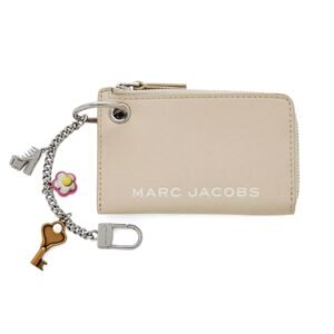 ZIPPERED WALLET WITH PENDANT
