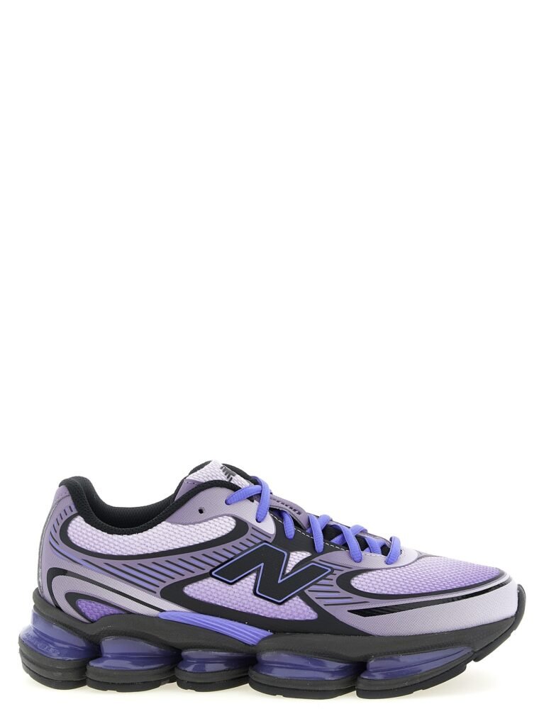 2000' sneakers