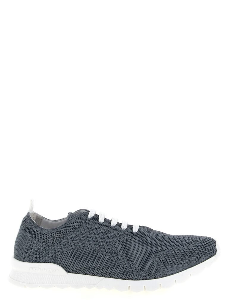 Fits' sneakers