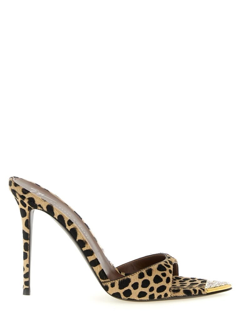 Intriigo Savage' mules