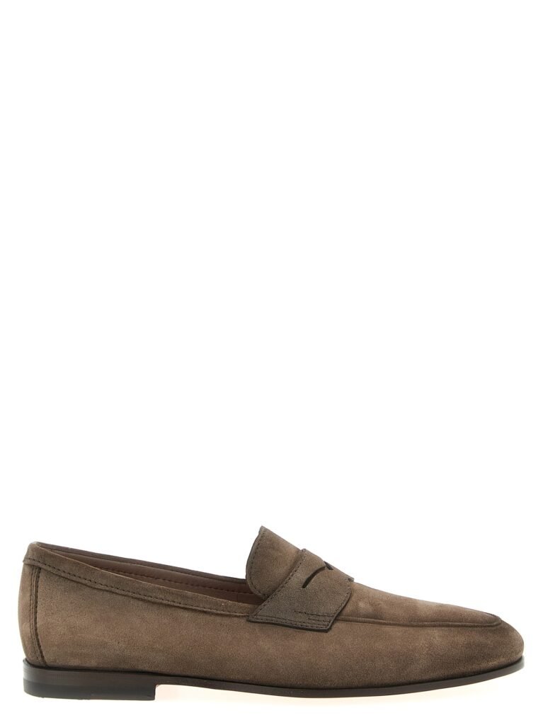 Carlos' loafers