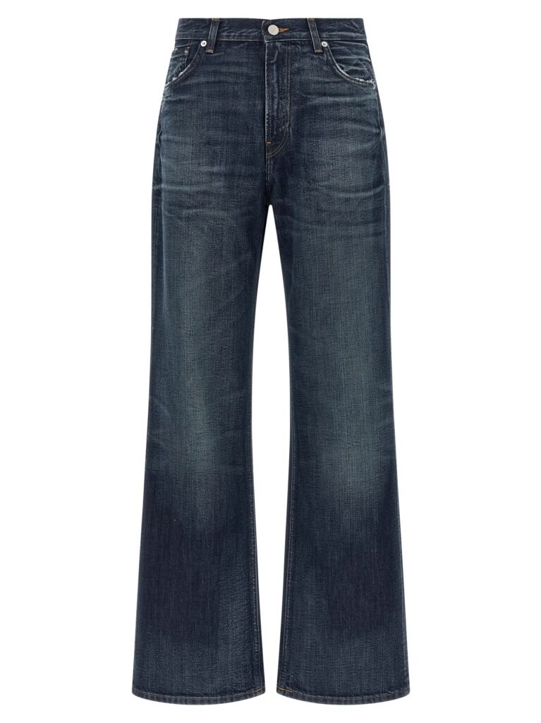 Korea' jeans