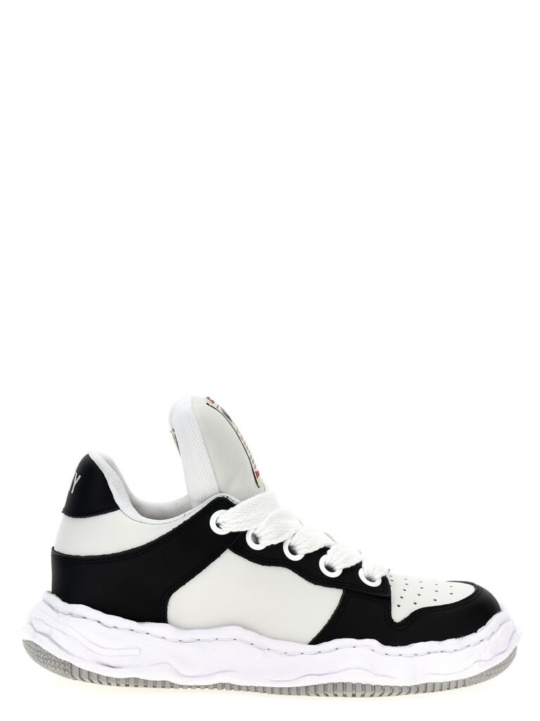 Wayne' sneakers