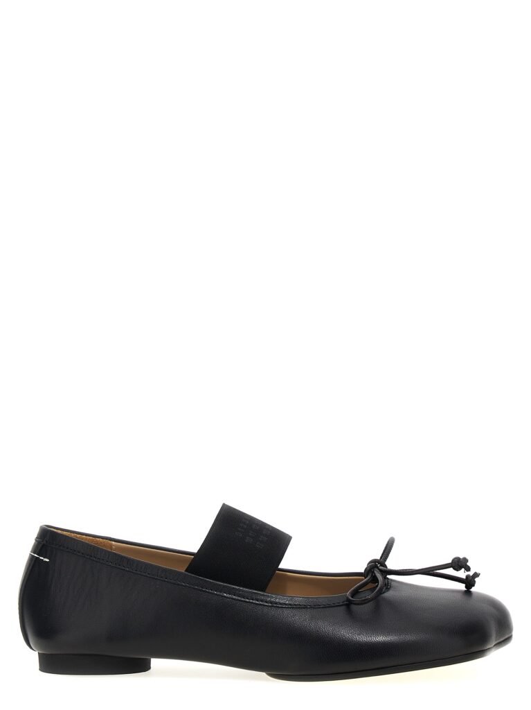Leather ballerinas