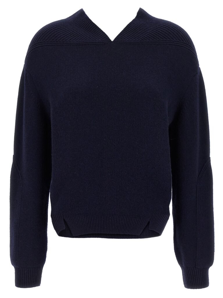 V-neck Yoke detail' sweater