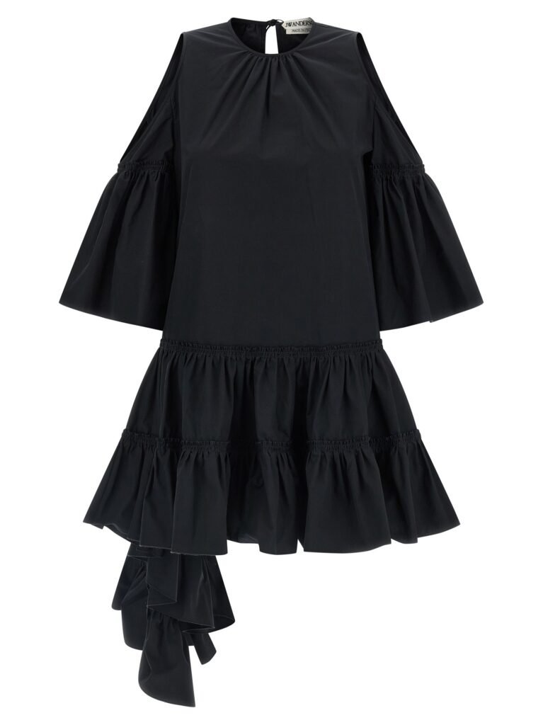 Ruffles' dress
