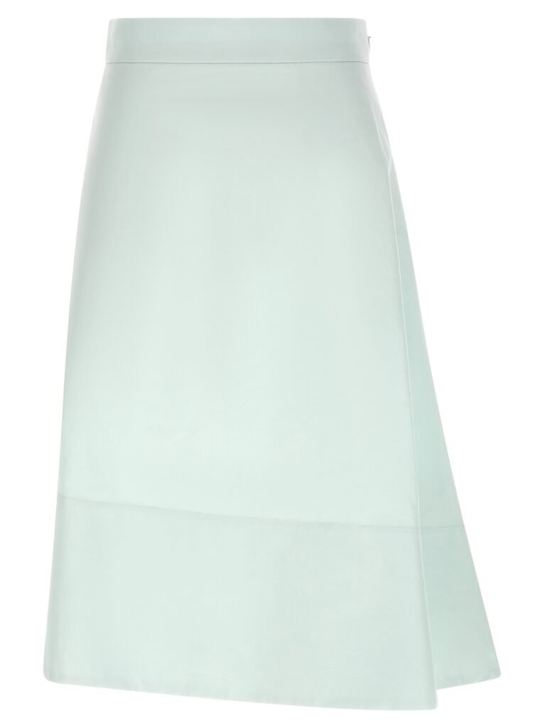 Asymmetrical skirt