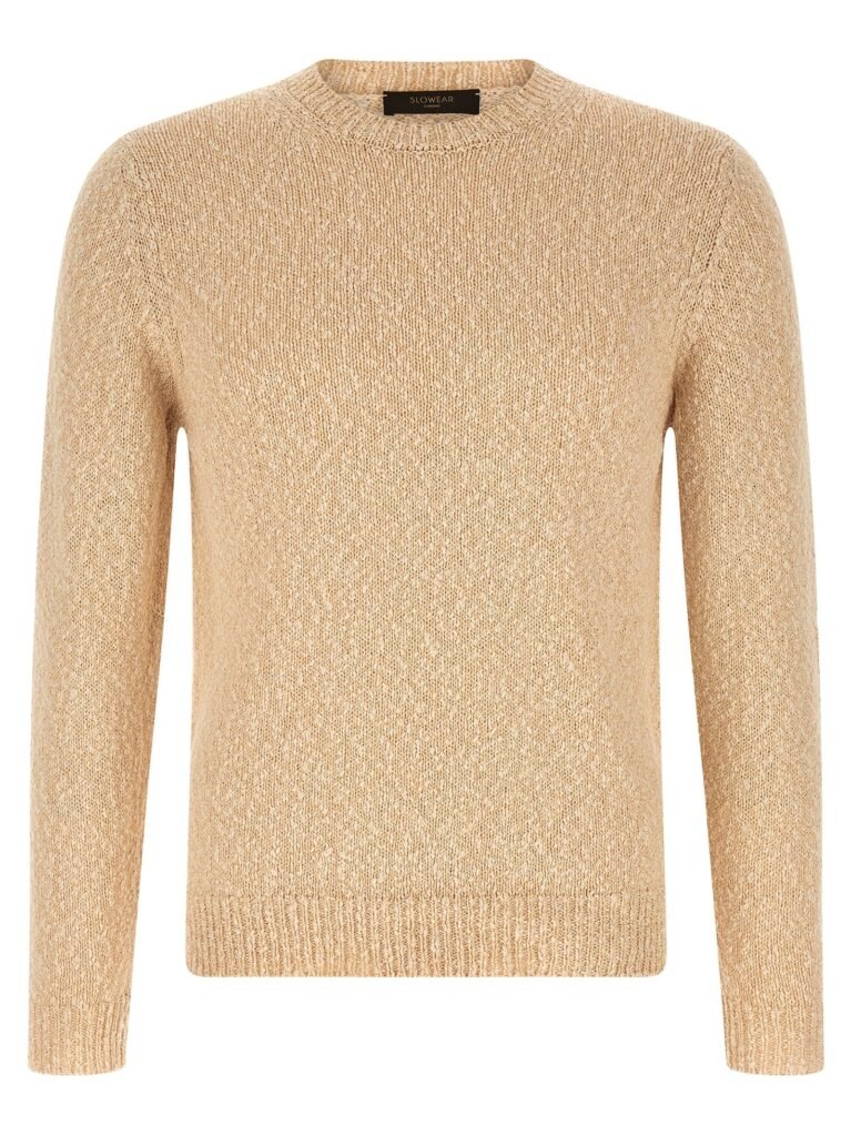Two-tone yarn sweater