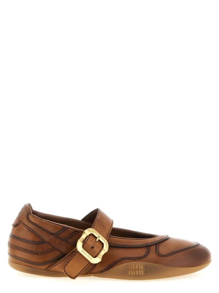 Gymnasium' ballet flats