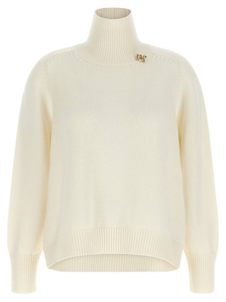 Knot pin sweater