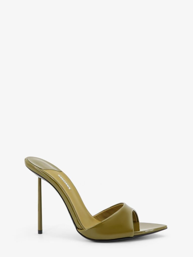 Bella patent leather sandals