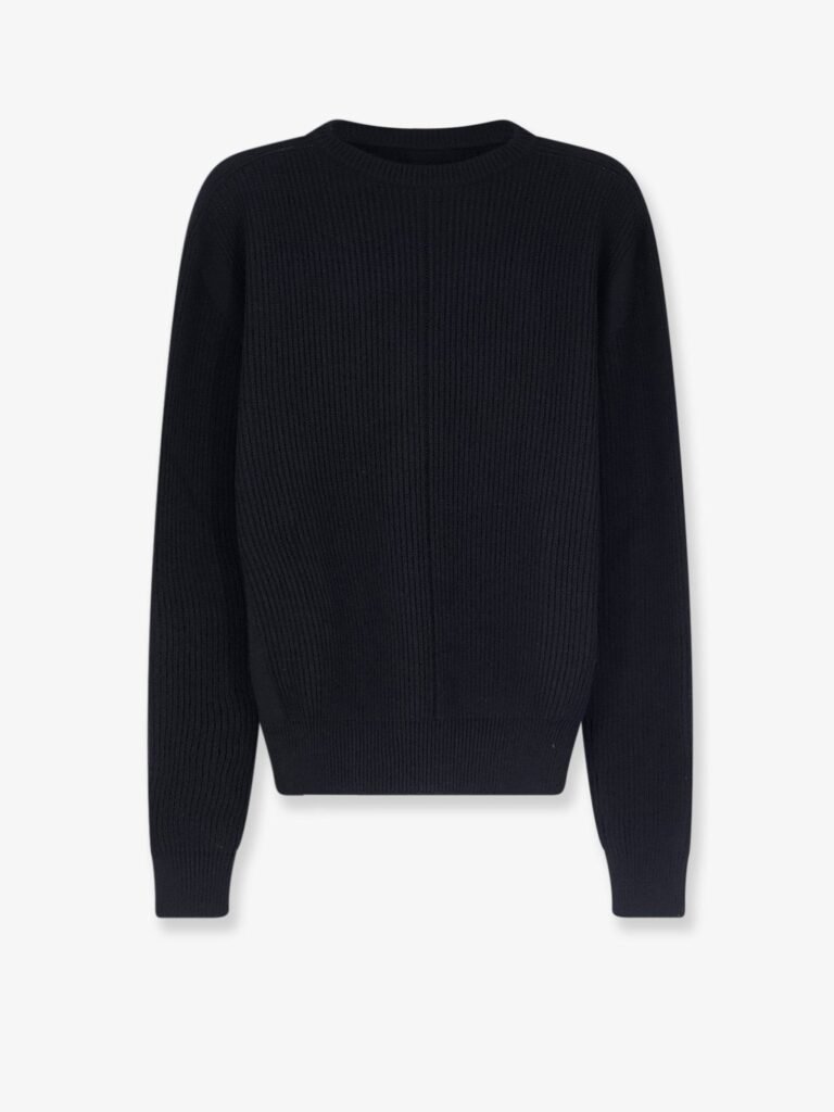 Virgin wool sweater