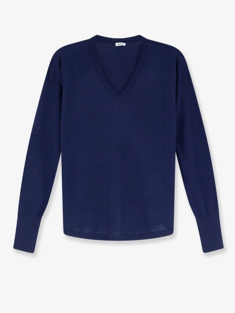 Virgin wool sweater