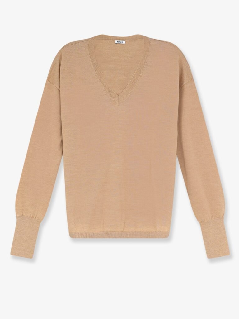 Virgin wool sweater