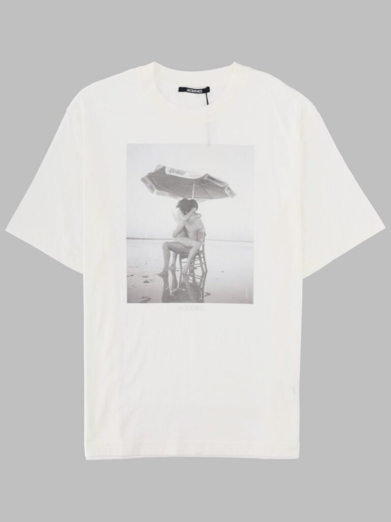 T-SHIRT CON STAMPA