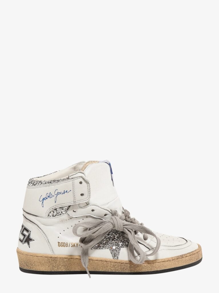 Sky Star leather with a used effect sneakers