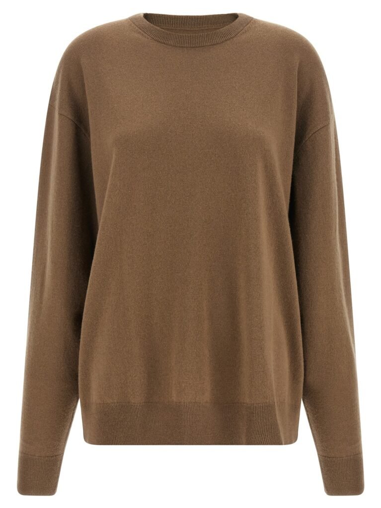n476 April' sweater