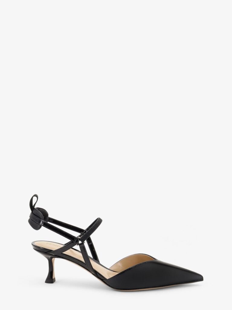 Very Colibr patent leather dcollet
