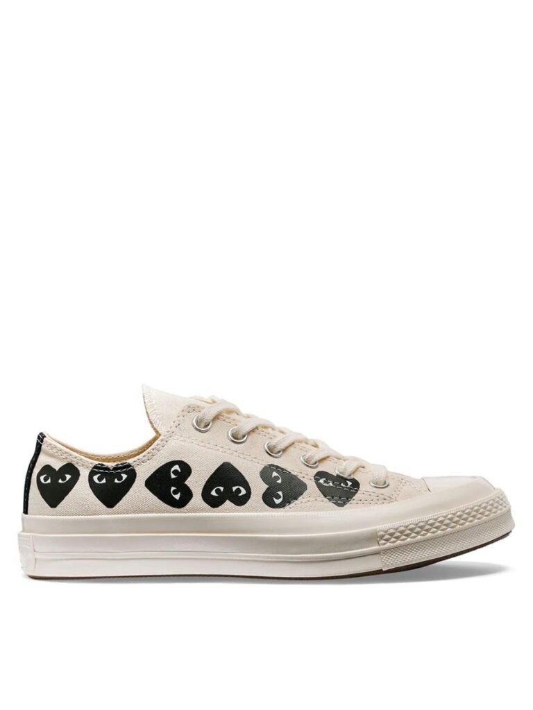 "CHUCK 70 MULTI HEARTS" SNEAKER