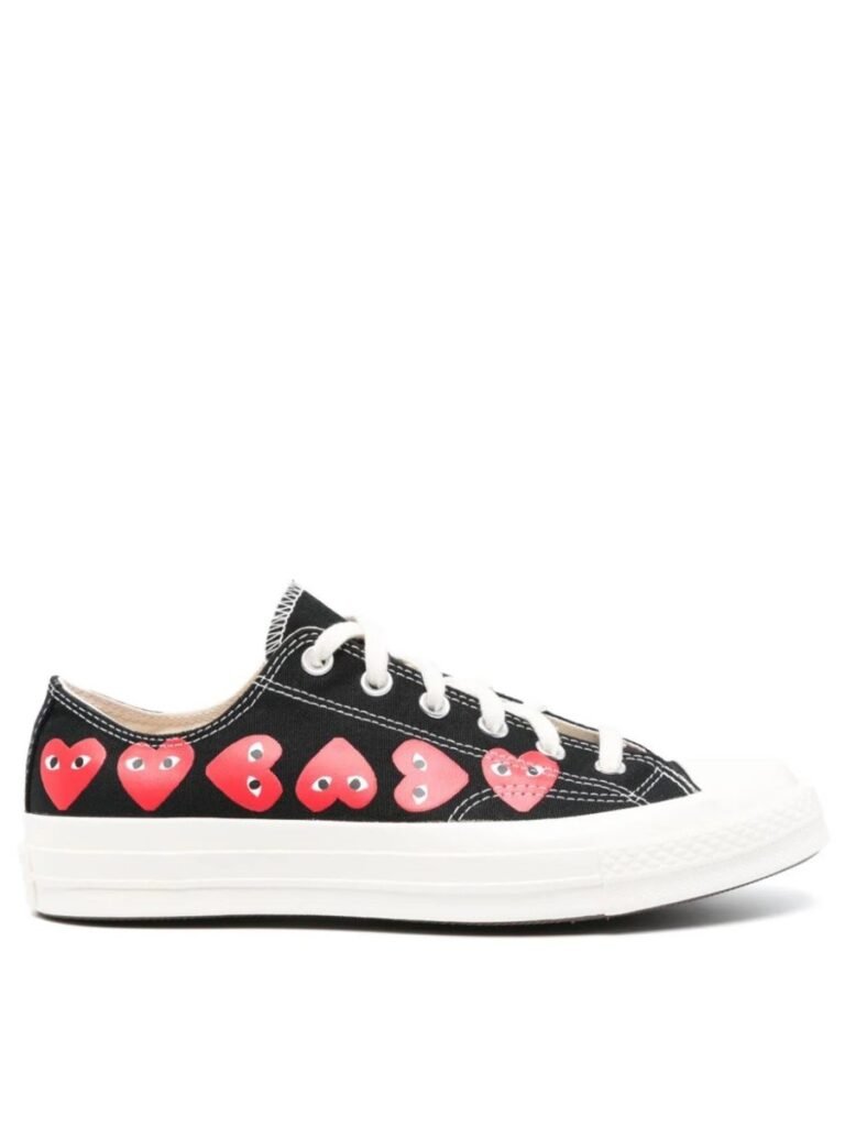 "CHUCK 70 MULTI HEARTS" SNEAKER
