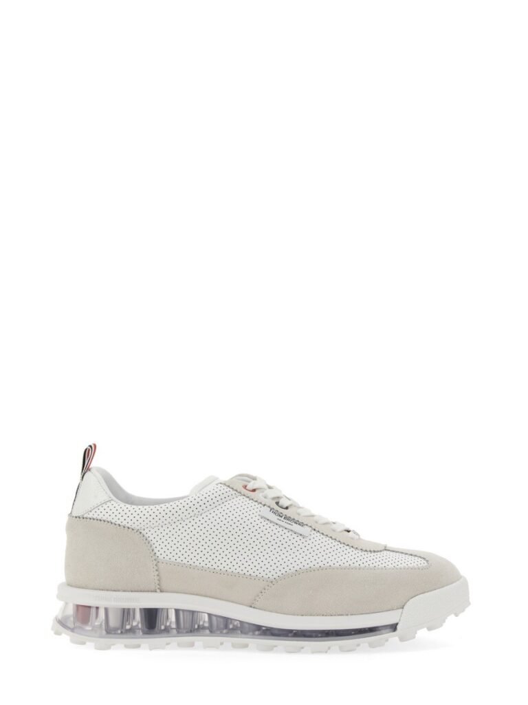 TECH RUNNER SNEAKER