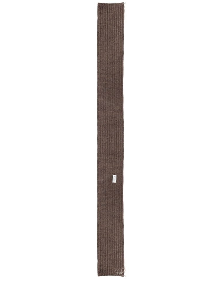 WOOL SCARF